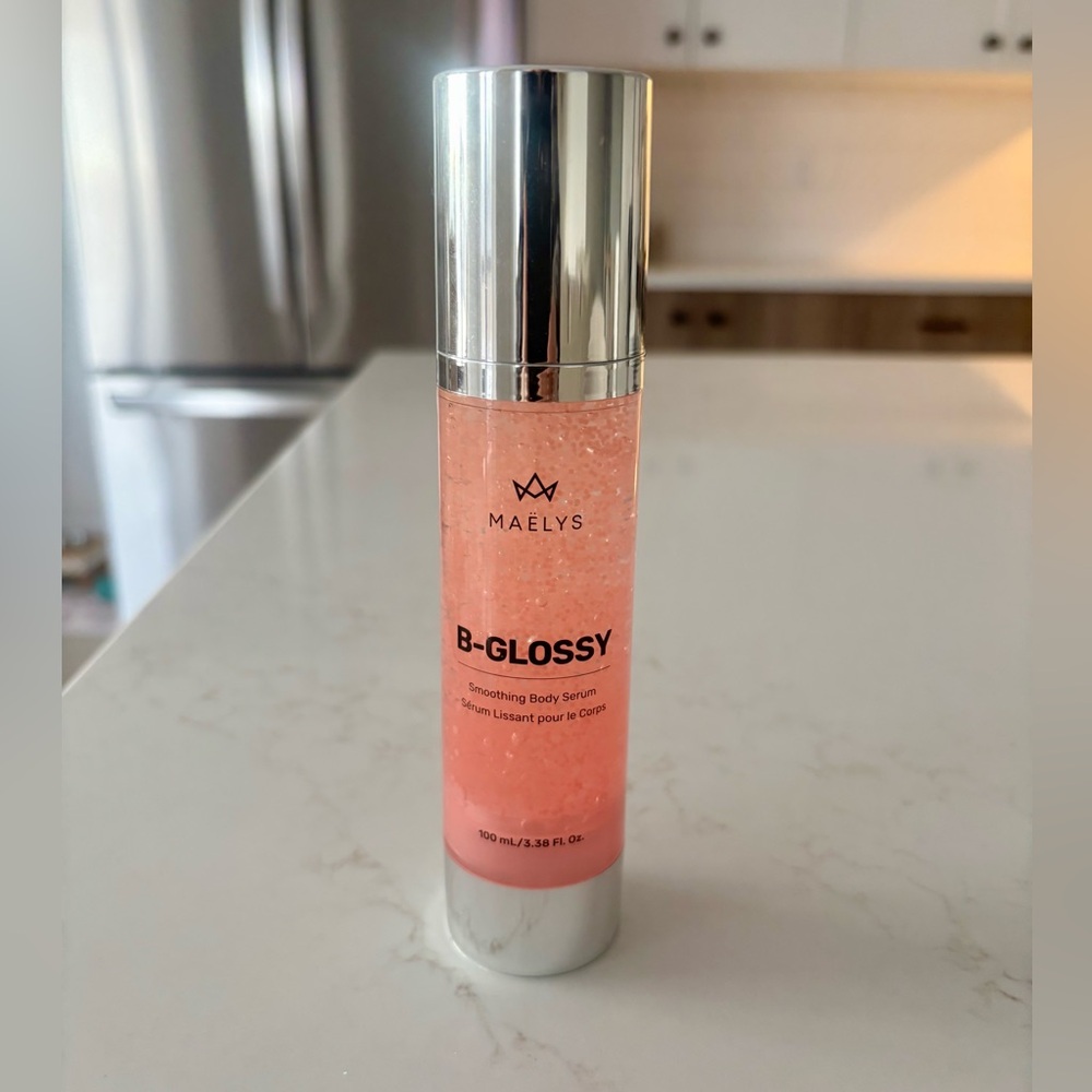 MAËLYS B-GLOSSY Smoothing Body Serum - Pink
